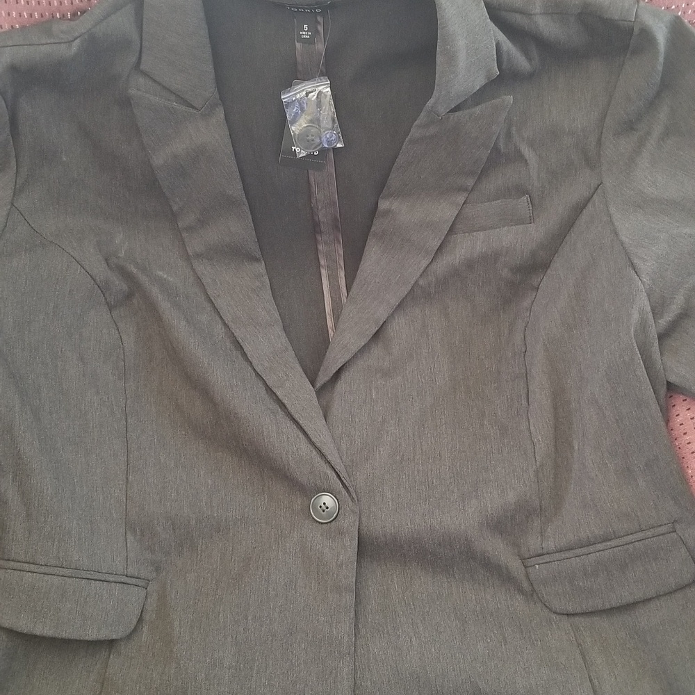 Torrid pant suit size5/28